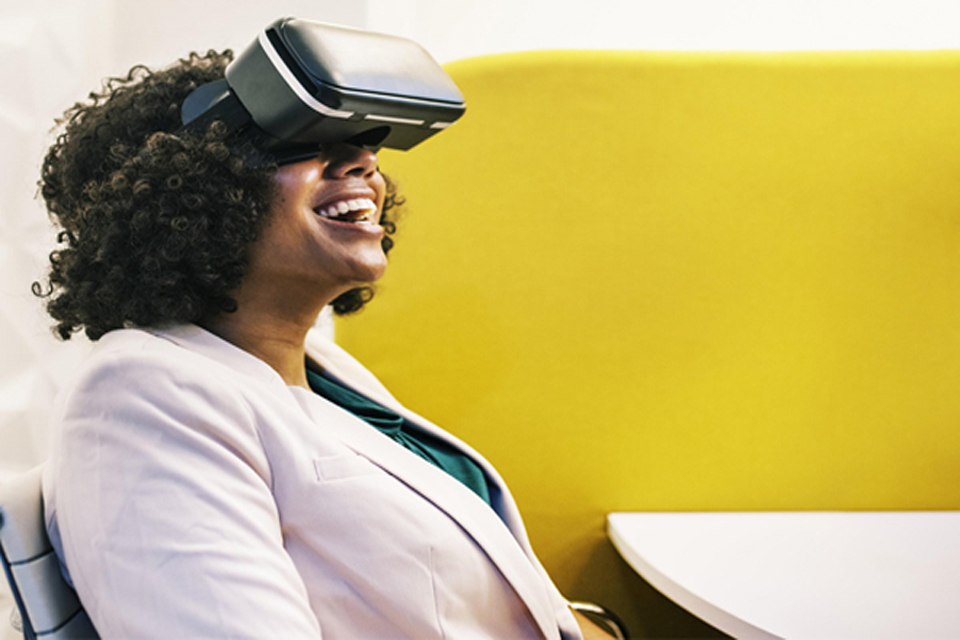 Óculos VR representando os responsável pela procrastinação